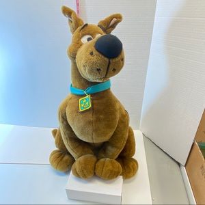 scooby doo stuffed animal
